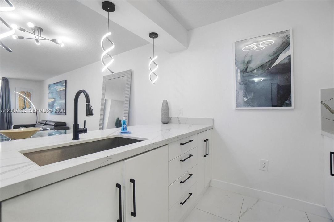 Vendido Recientemente: $525,000 (1 camas, 1 baños, 778 Pies cuadrados)
