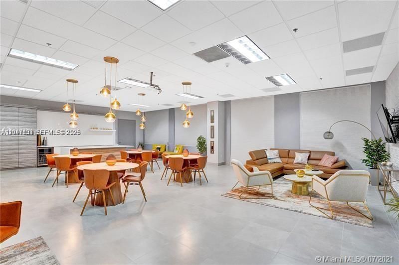 Vendido Recientemente: $525,000 (1 camas, 1 baños, 778 Pies cuadrados)
