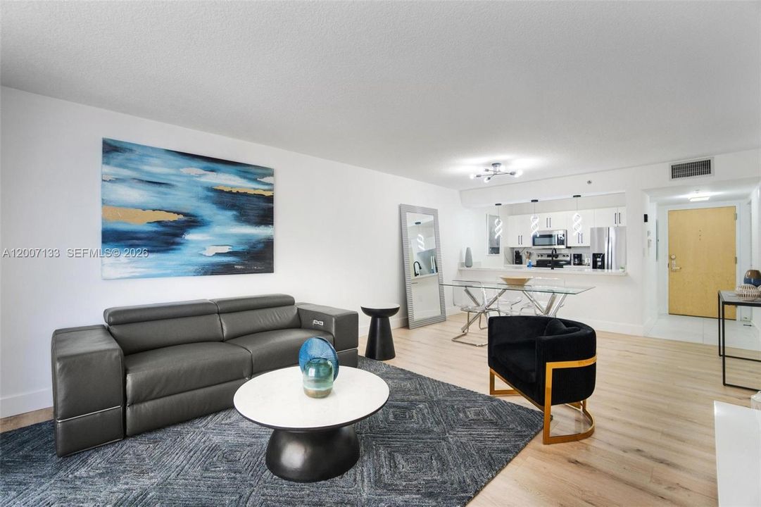 Vendido Recientemente: $525,000 (1 camas, 1 baños, 778 Pies cuadrados)
