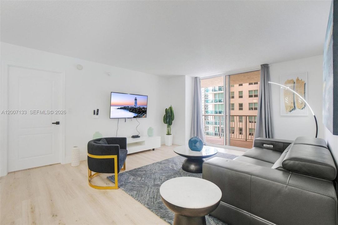 Vendido Recientemente: $525,000 (1 camas, 1 baños, 778 Pies cuadrados)