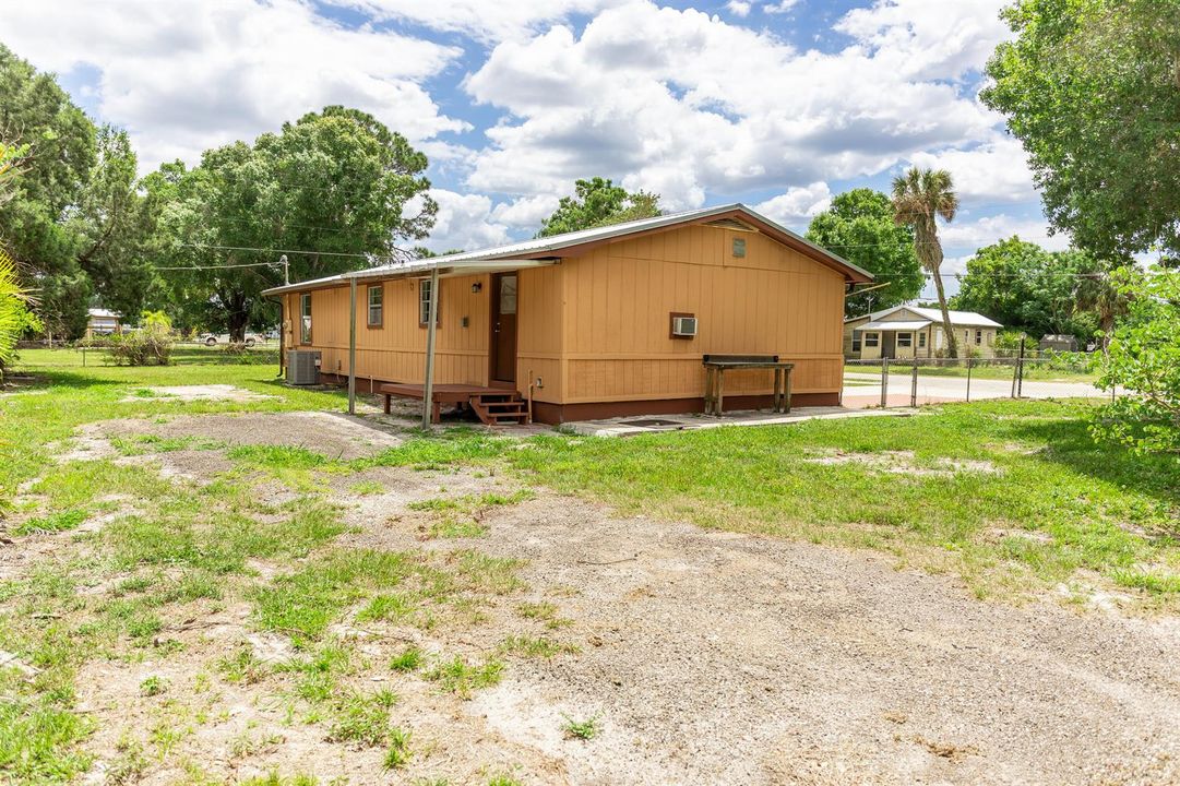 612 Property-28