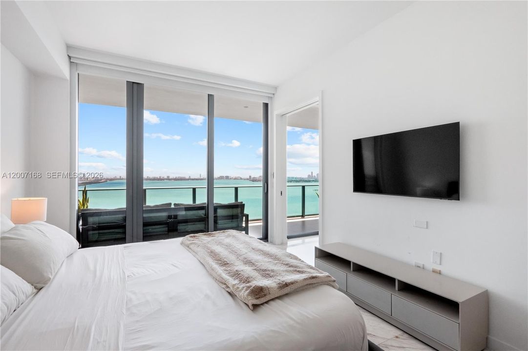 En Venta: $1,040,000 (2 camas, 3 baños, 1143 Pies cuadrados)