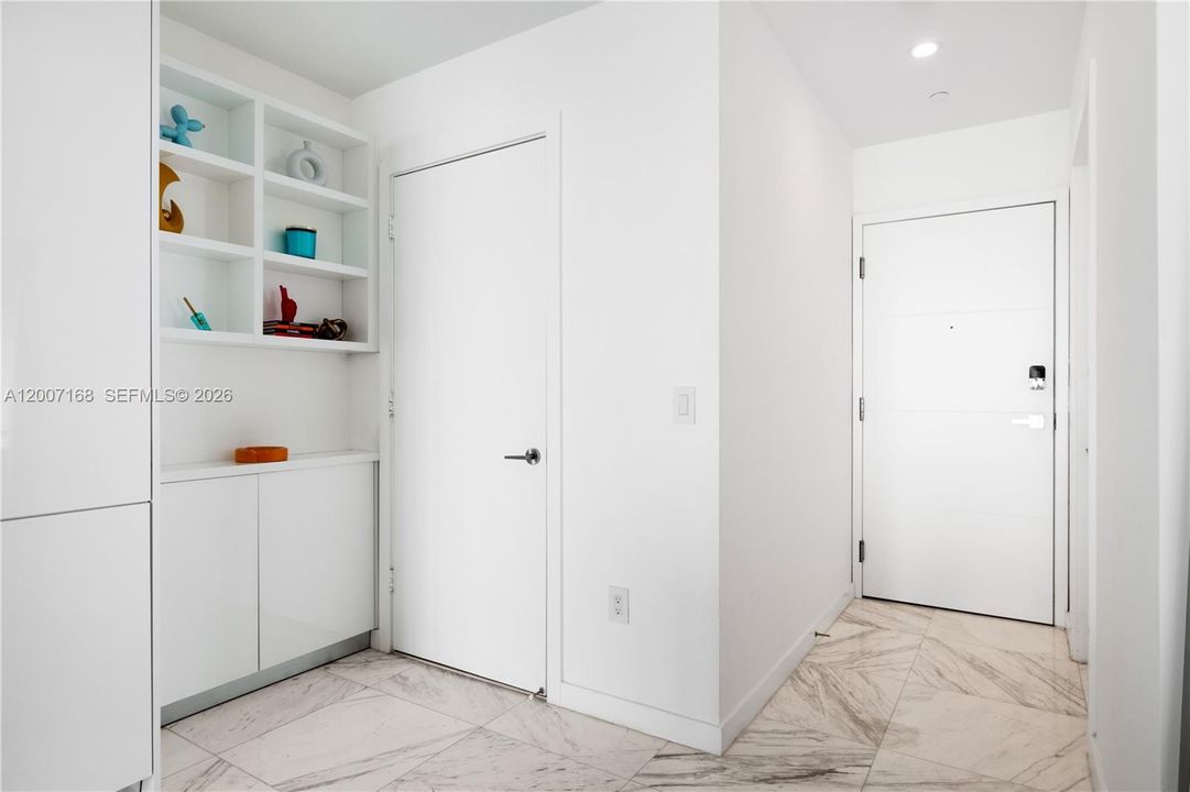 En Venta: $1,040,000 (2 camas, 3 baños, 1143 Pies cuadrados)