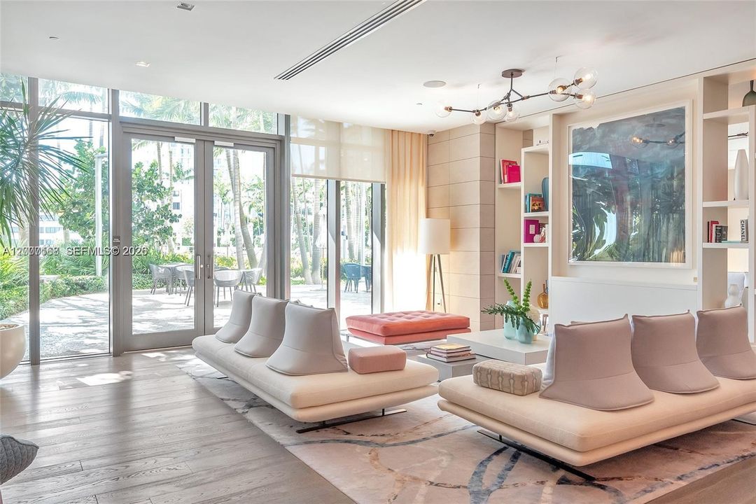 En Venta: $1,040,000 (2 camas, 3 baños, 1143 Pies cuadrados)