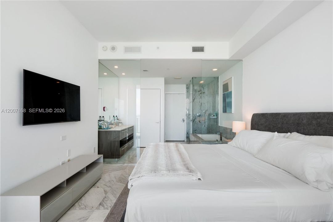 En Venta: $1,040,000 (2 camas, 3 baños, 1143 Pies cuadrados)
