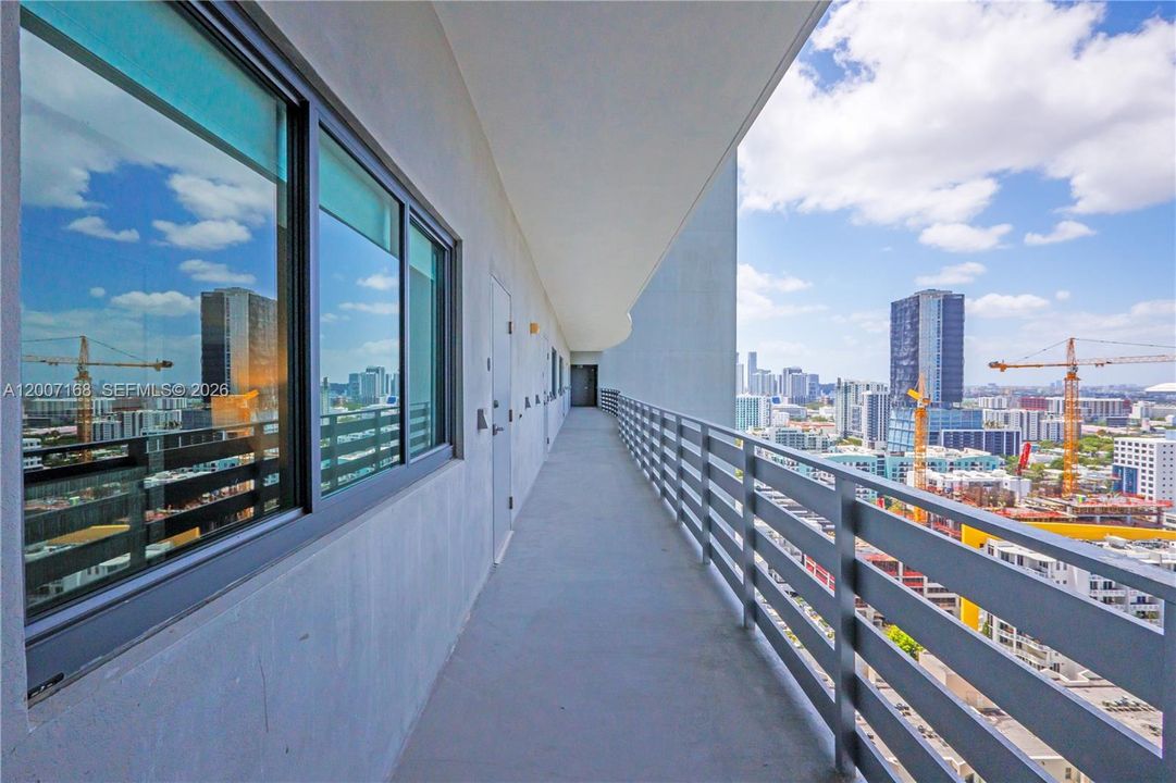 En Venta: $1,040,000 (2 camas, 3 baños, 1143 Pies cuadrados)