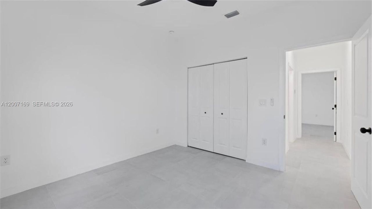 En Renta: $2,400 (4 camas, 2 baños, 0 Pies cuadrados)