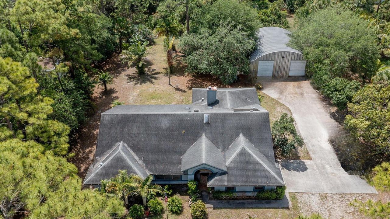 4 BED / 3 FULL BATHS