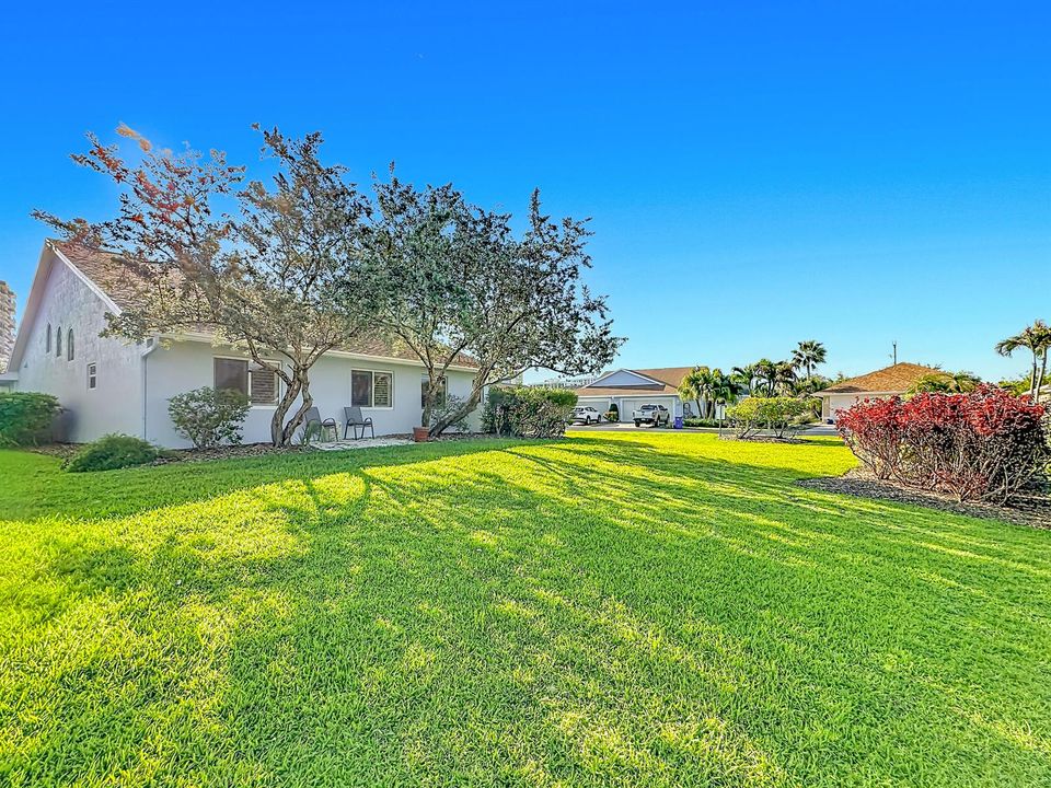 208 River Walk-82