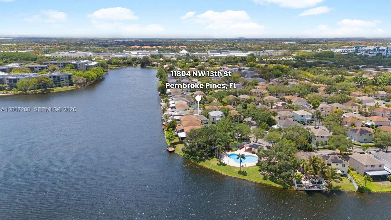 Active With Contract: $3,500 (3 beds, 2 baths, 1304 Square Feet)