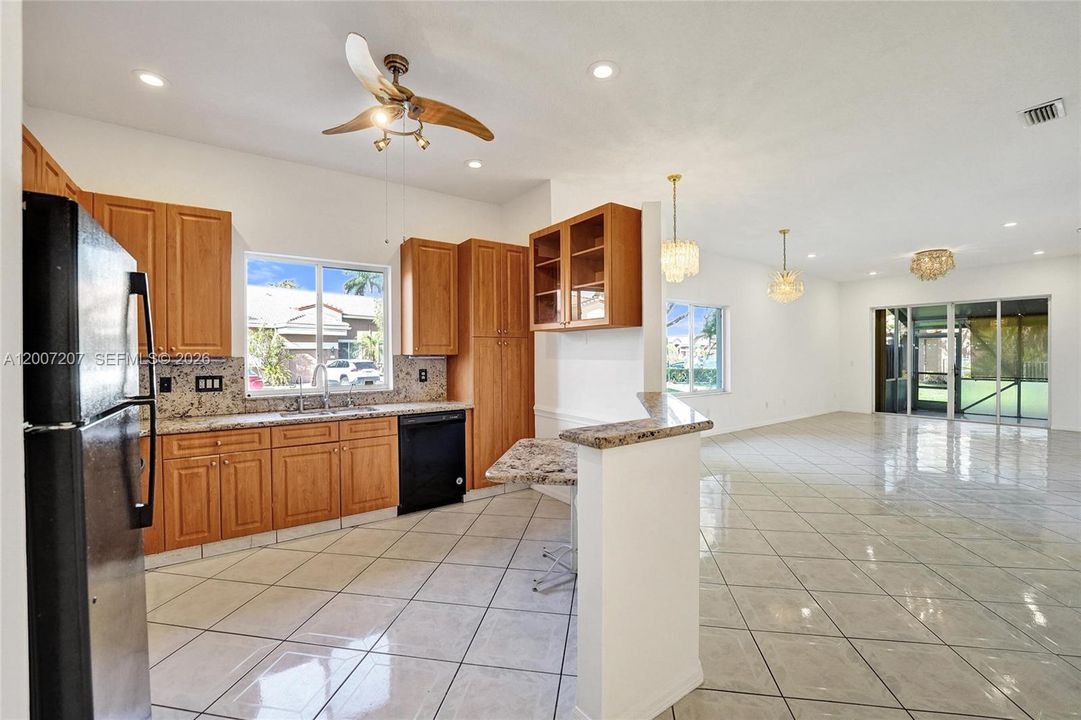 En Venta: $399,900 (3 camas, 2 baños, 1743 Pies cuadrados)