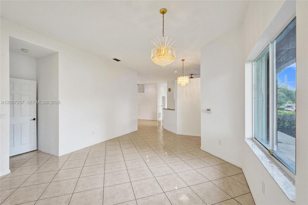 En Venta: $399,900 (3 camas, 2 baños, 1743 Pies cuadrados)