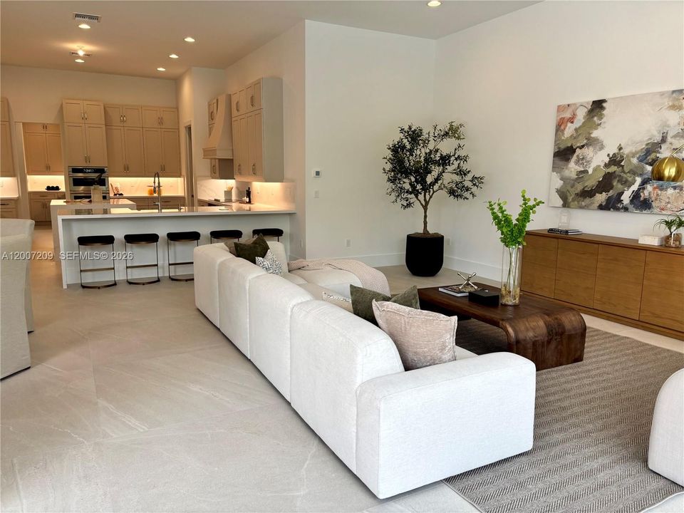 For Sale: $3,450,000 (5 beds, 6 baths, 5301 Square Feet)