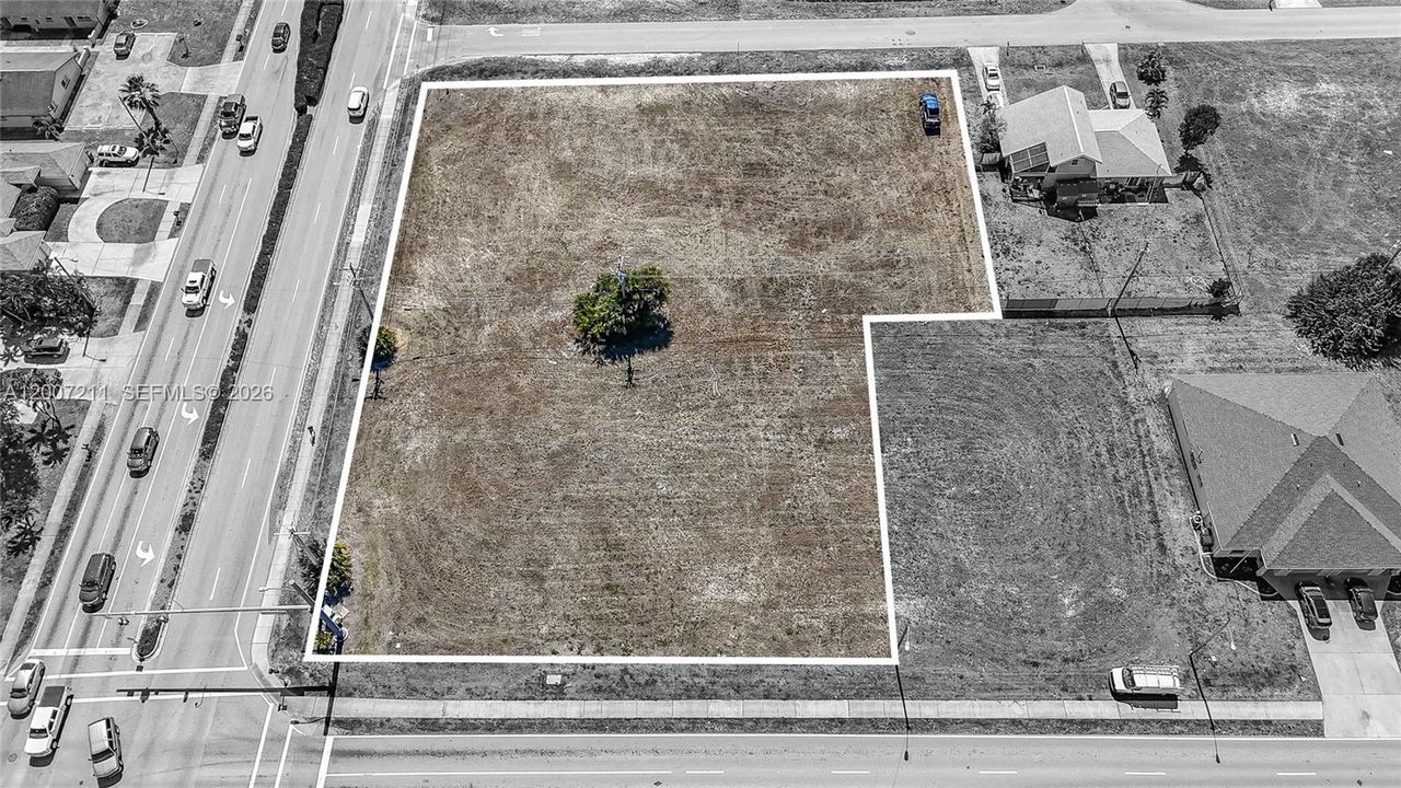 For Sale: $699,000 (1.13 acres)