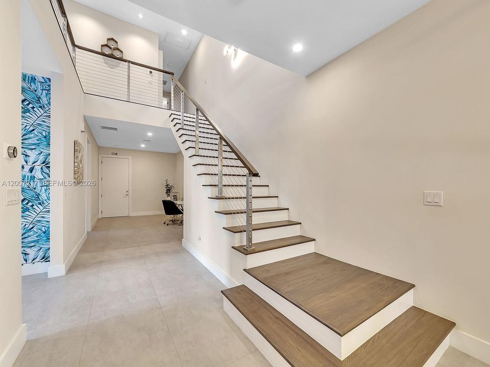 For Sale: $1,865,000 (4 beds, 4 baths, 3387 Square Feet)