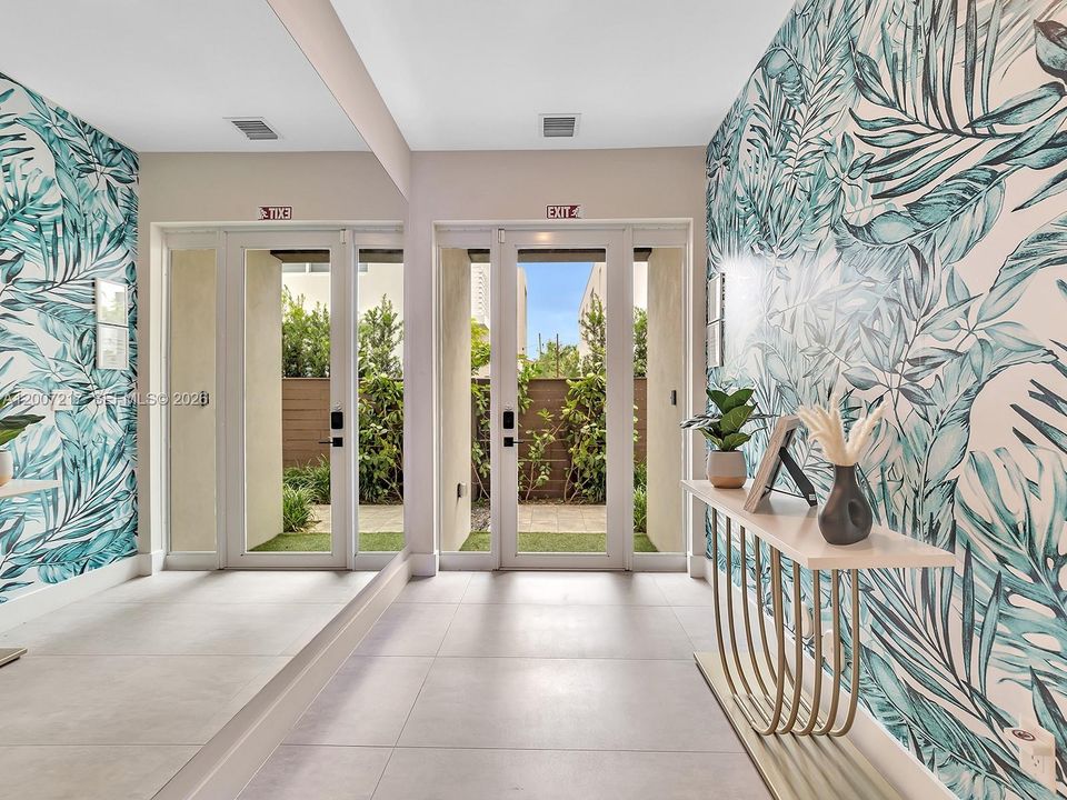 For Sale: $1,865,000 (4 beds, 4 baths, 3387 Square Feet)