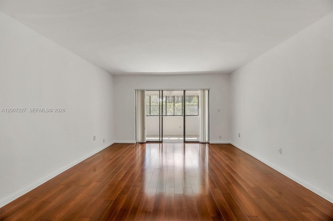 Active With Contract: $408,000 (2 beds, 2 baths, 1490 Square Feet)