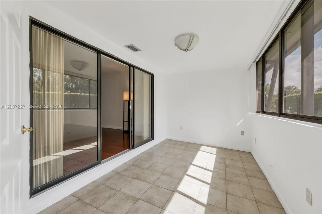 Active With Contract: $408,000 (2 beds, 2 baths, 1490 Square Feet)