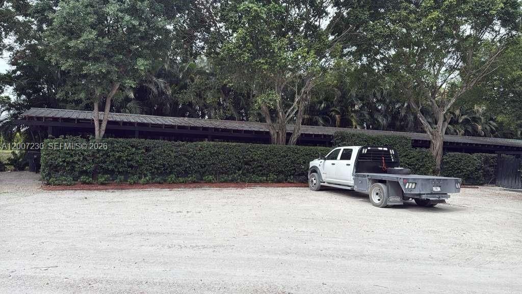 For Sale: $4,500,000 (8 beds, 4 baths, 0 Square Feet)