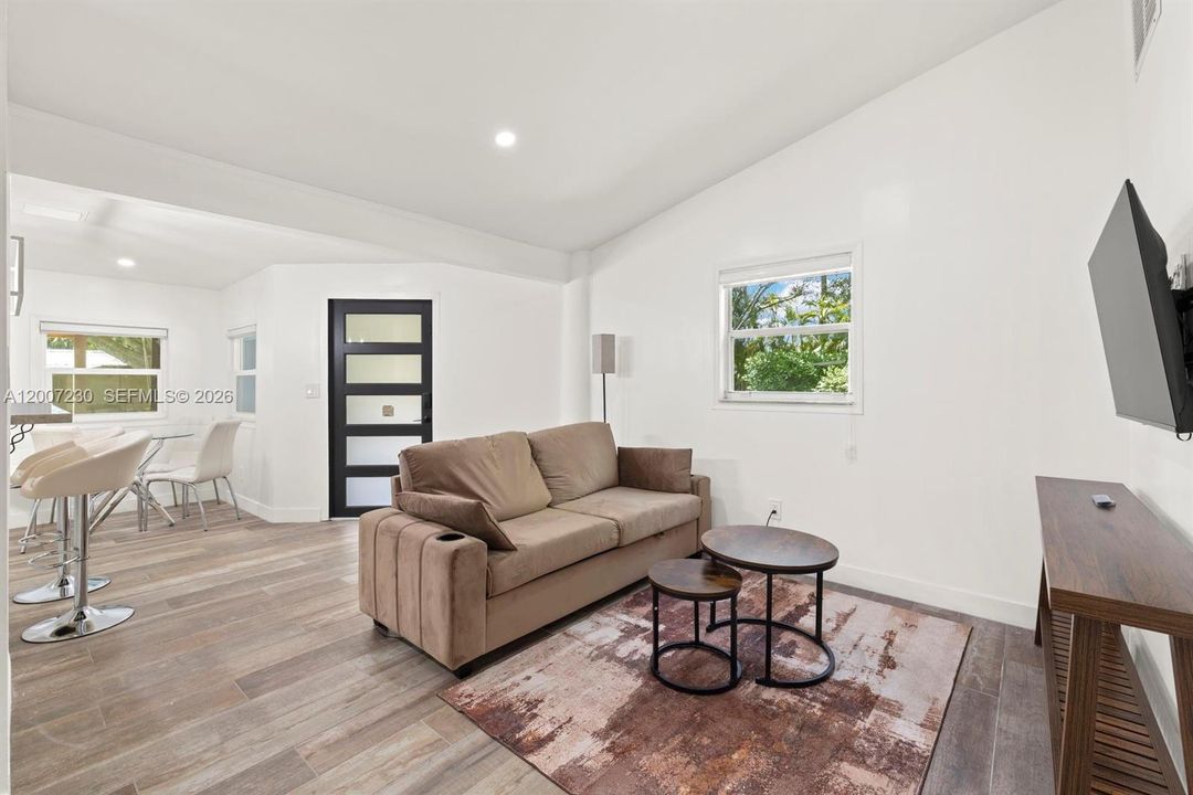 For Sale: $4,500,000 (8 beds, 4 baths, 0 Square Feet)