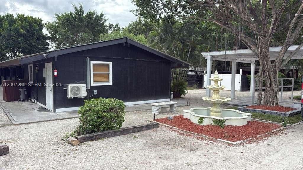 For Sale: $4,500,000 (8 beds, 4 baths, 0 Square Feet)