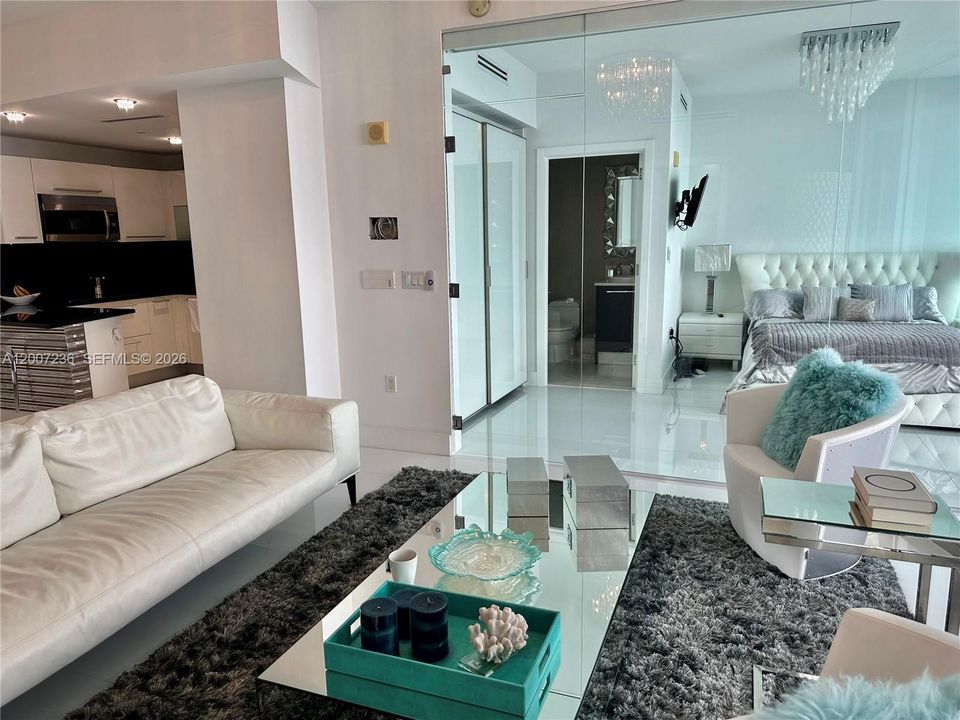 Active With Contract: $12,500 (2 beds, 3 baths, 1487 Square Feet)