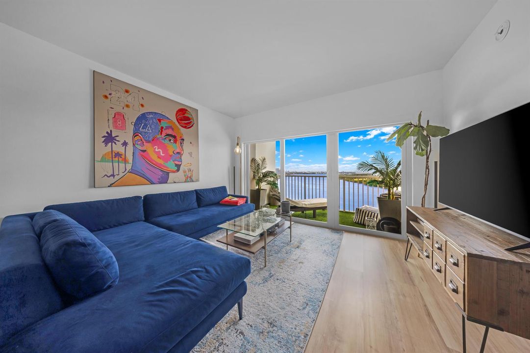 300 Bayview Dr-Sunny Isles Beach-Alina u
