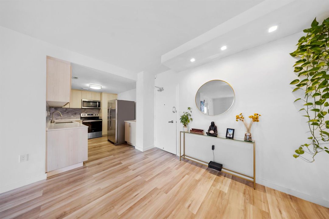 300 Bayview Dr-Sunny Isles Beach-Alina u