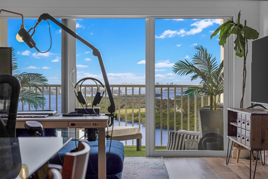 300 Bayview Dr-Sunny Isles Beach-Alina u