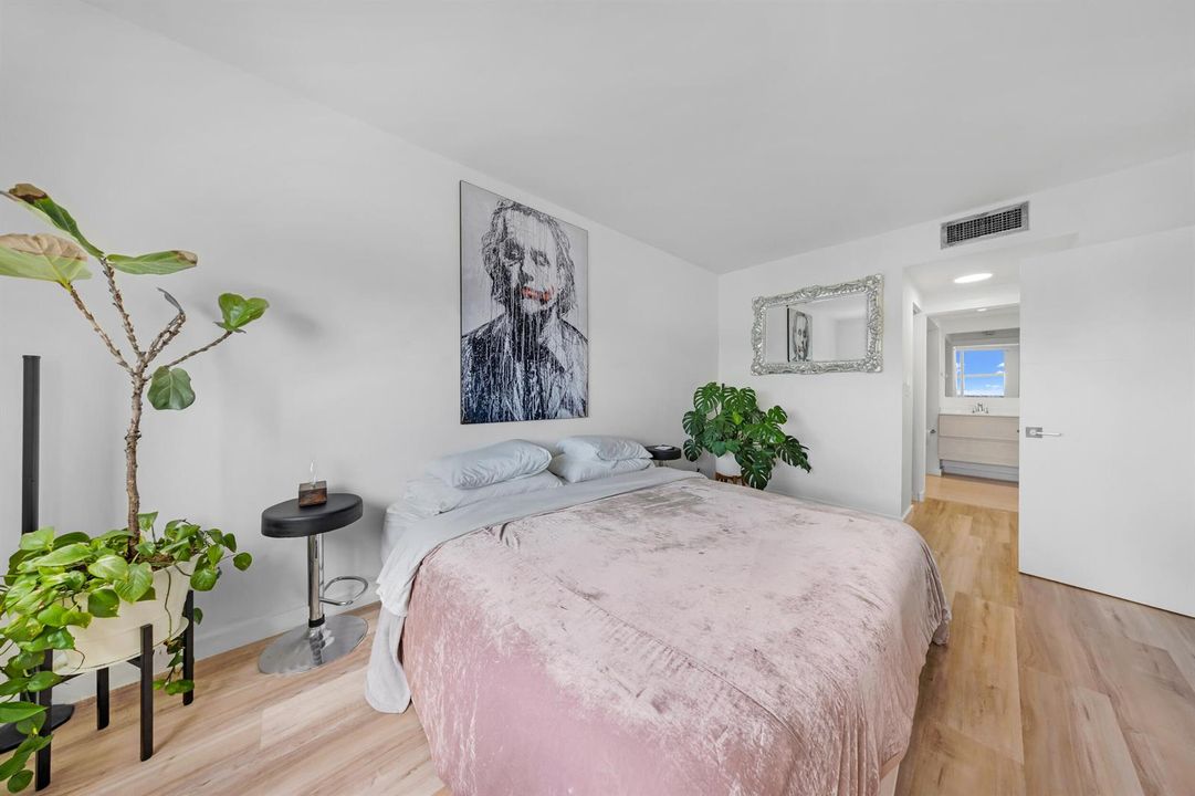 300 Bayview Dr-Sunny Isles Beach-Alina u