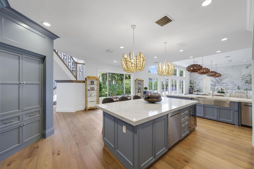 1019 Grand Court - 22.jpg-FULL
