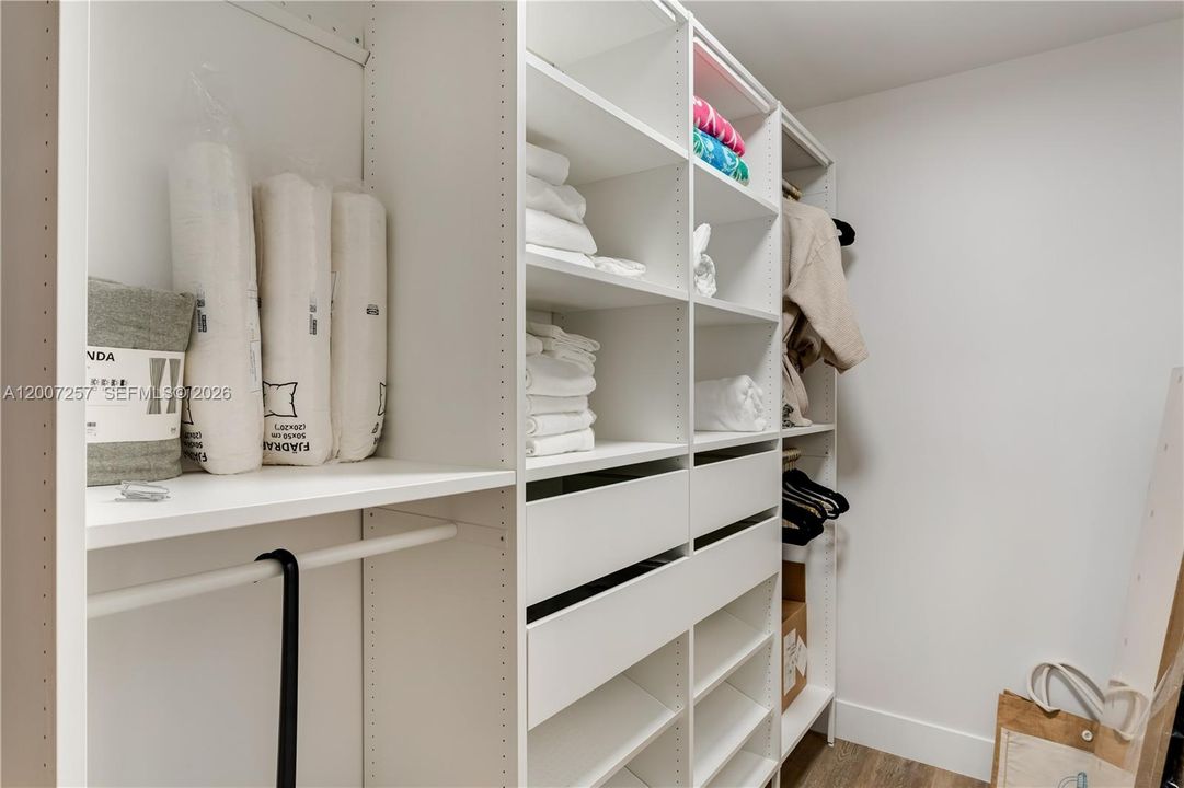 En Renta: $8,500 (4 camas, 3 baños, 1804 Pies cuadrados)