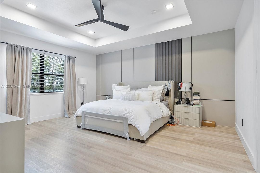 For Rent: $7,999 (4 beds, 4 baths, 3128 Square Feet)