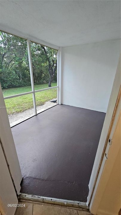 For Rent: $1,750 (1 beds, 1 baths, 768 Square Feet)