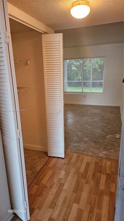 For Rent: $1,750 (1 beds, 1 baths, 768 Square Feet)