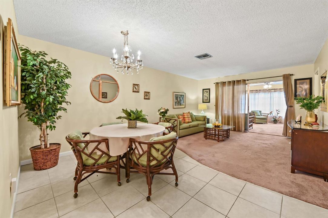 06 Dining room 01