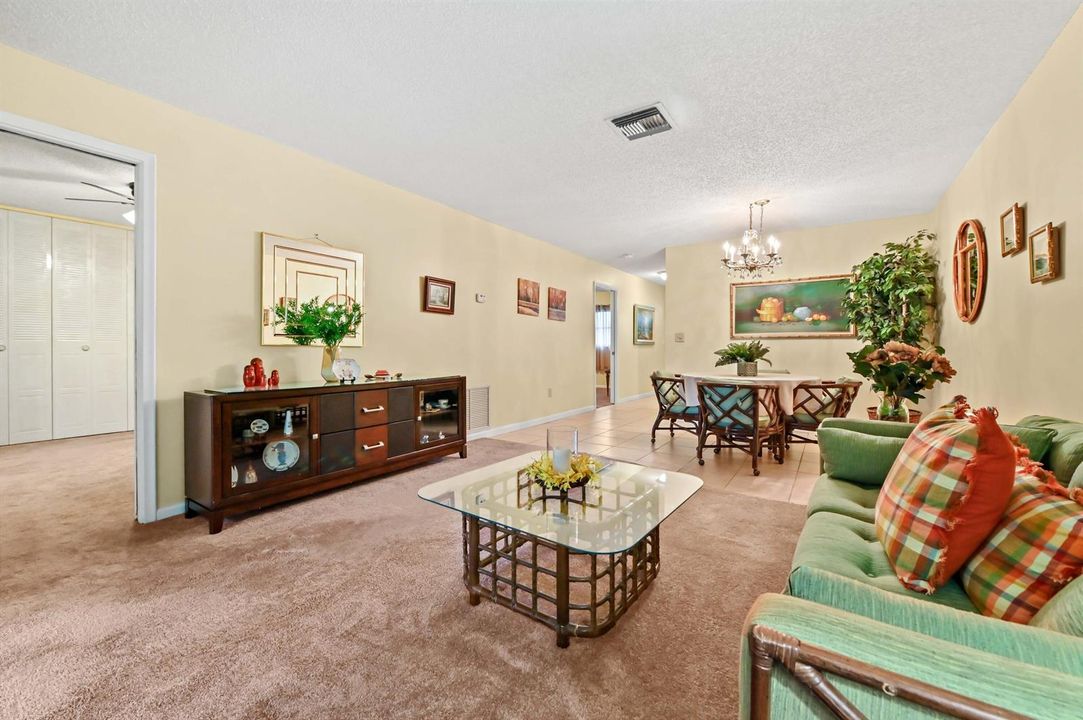 09 Living room 02
