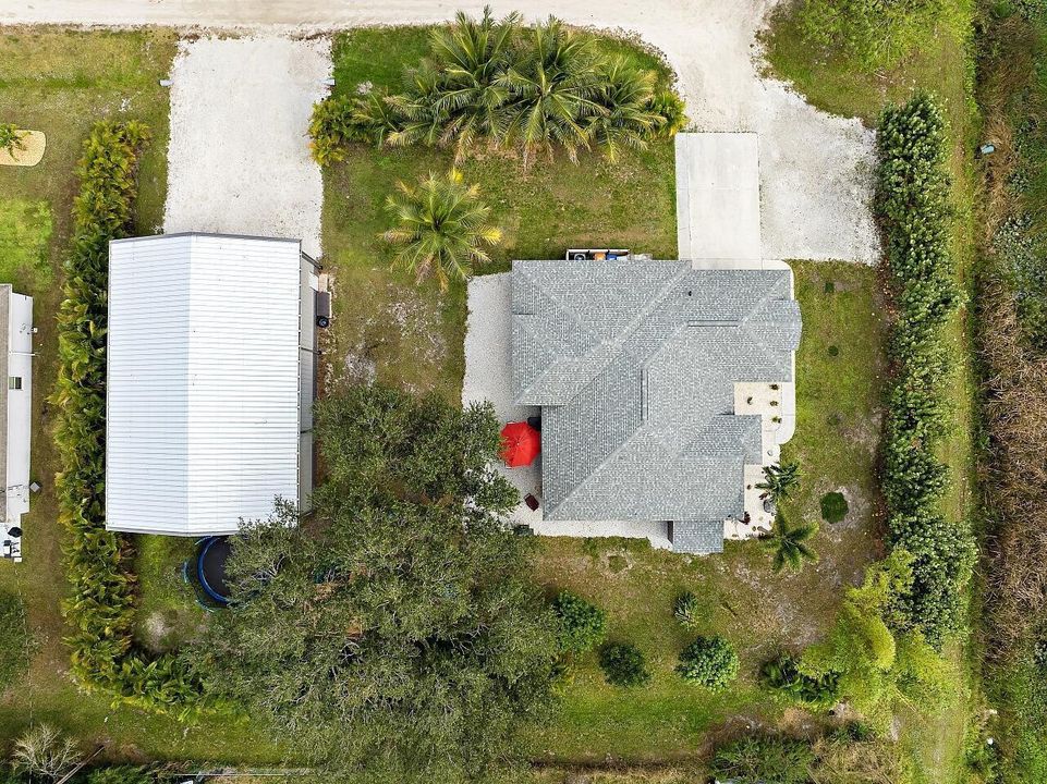 8015-97th-Ct-HigMedia-007-1280