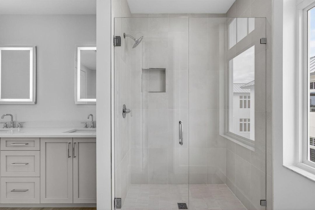 42-web-or-mls-5D1A2815