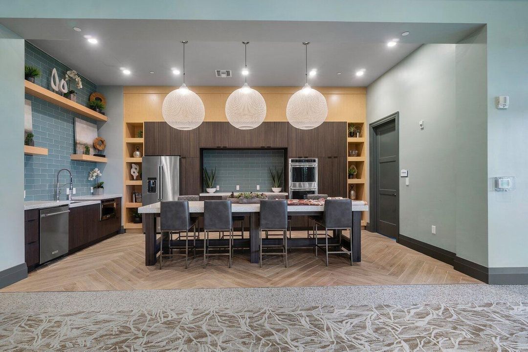 044-15444GoldfinchCircle-Westlake-FL-334