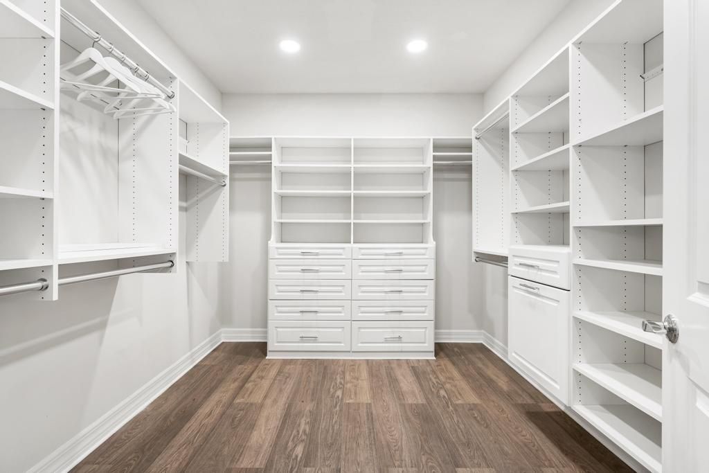 Primary Closet 2