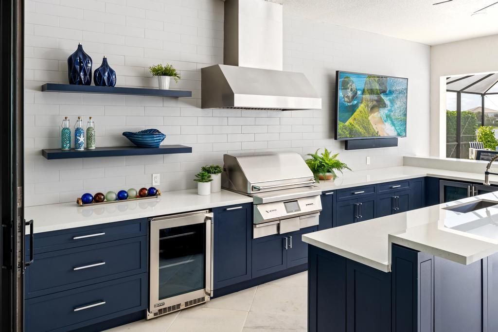 Summer Kitchen