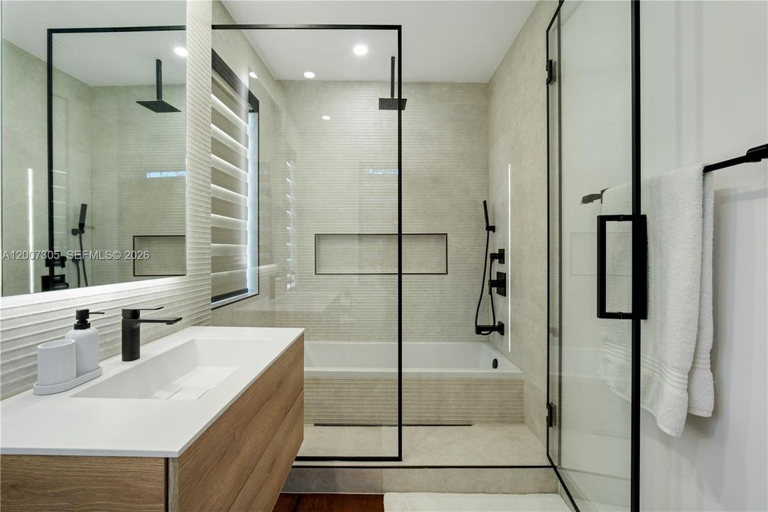 В аренду: $27,500 (5 спален, 5 ванн, 3193 Квадратных фут)