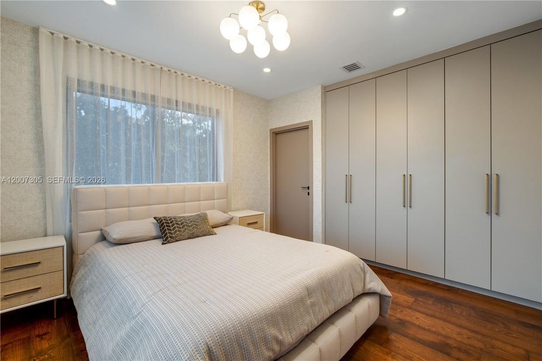 В аренду: $27,500 (5 спален, 5 ванн, 3193 Квадратных фут)