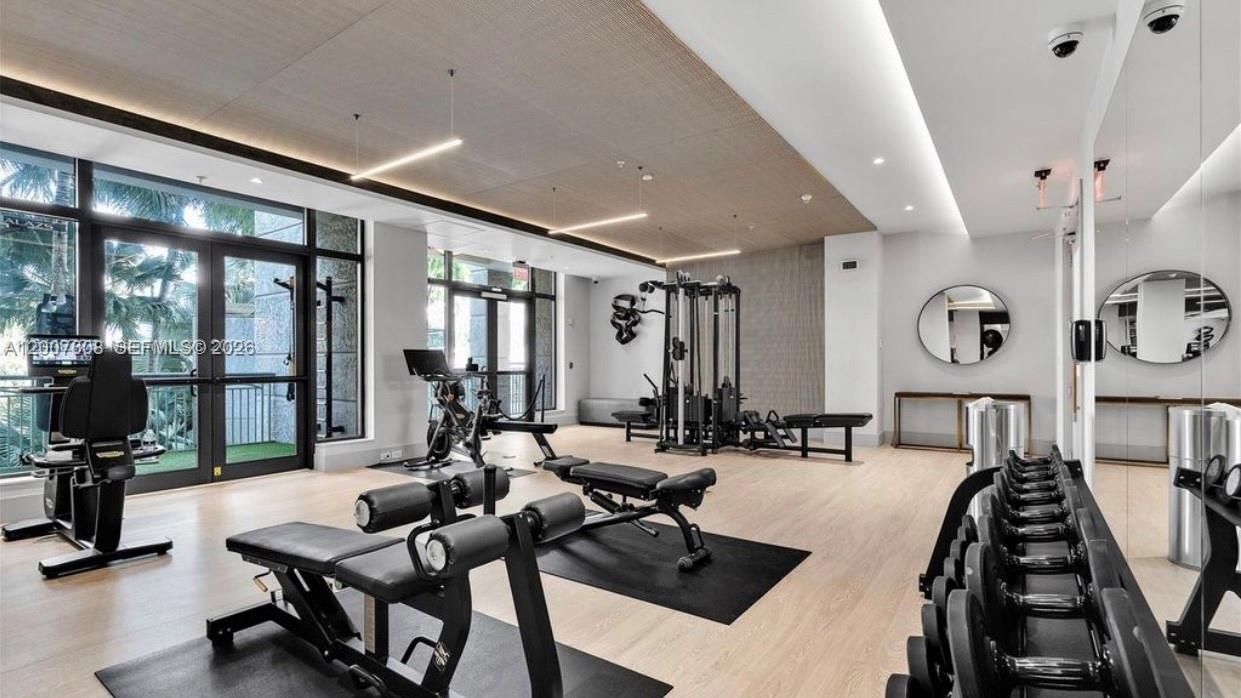 For Sale: $1,549,000 (2 beds, 2 baths, 1540 Square Feet)