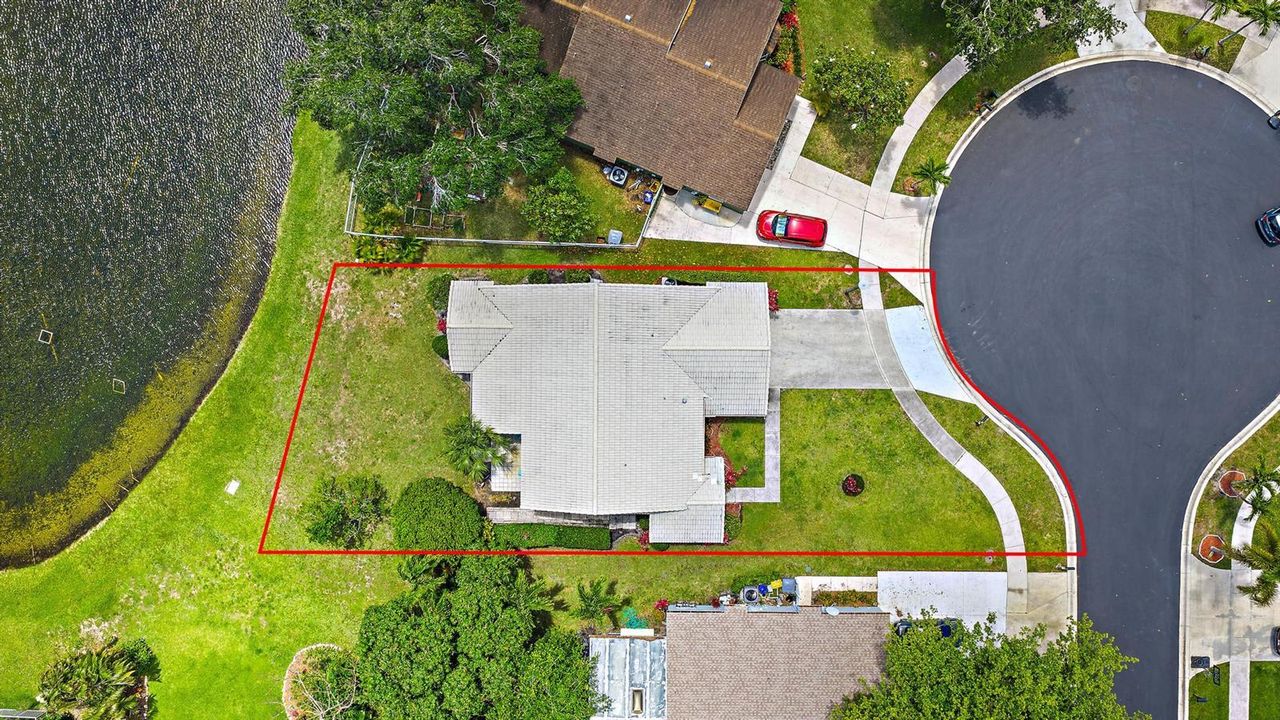 9178 BEVERLY CT