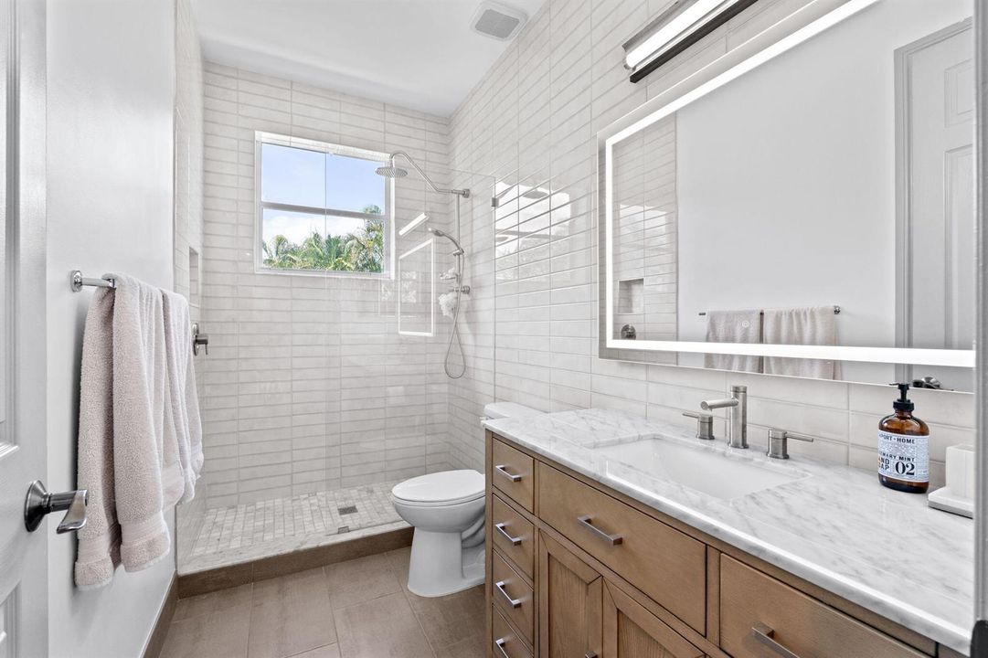 10-web-or-mls-A7407930