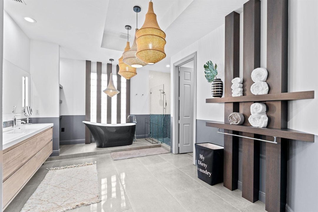 23-web-or-mls-A7407994