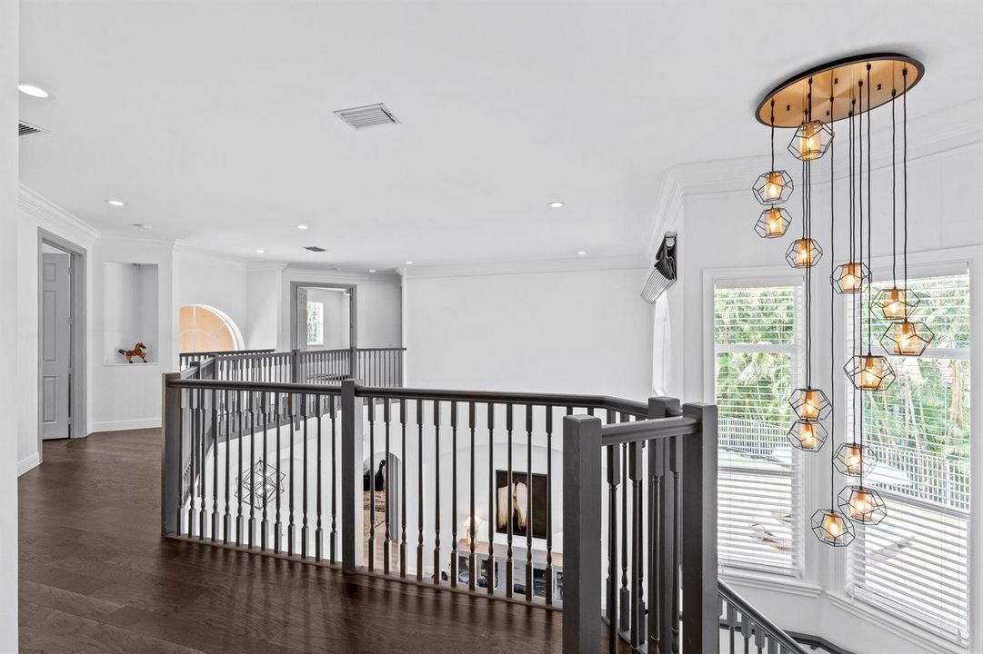 16-web-or-mls-A7407960