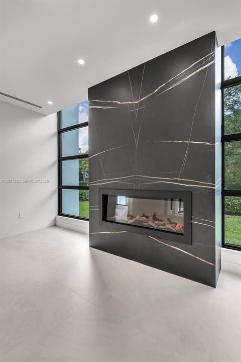 En Venta: $16,250,000 (8 camas, 10 baños, 11670 Pies cuadrados)